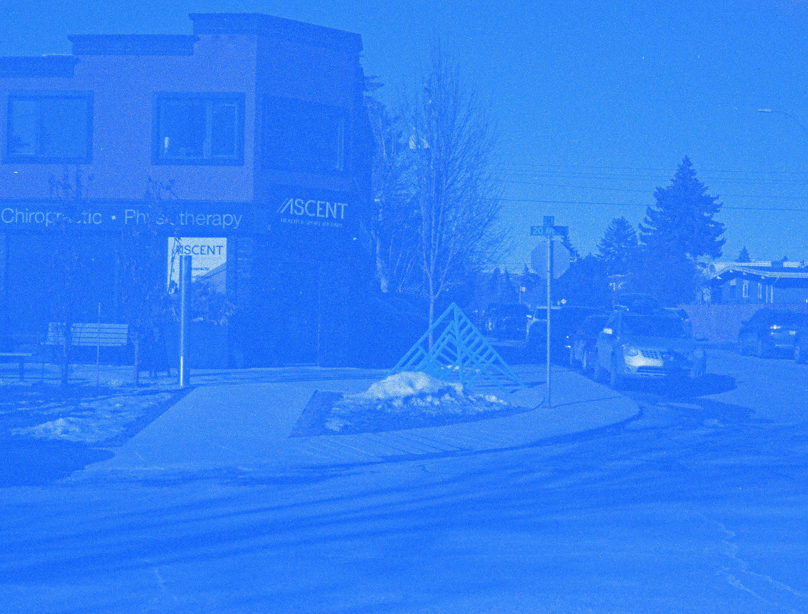 unmodified version of photo above